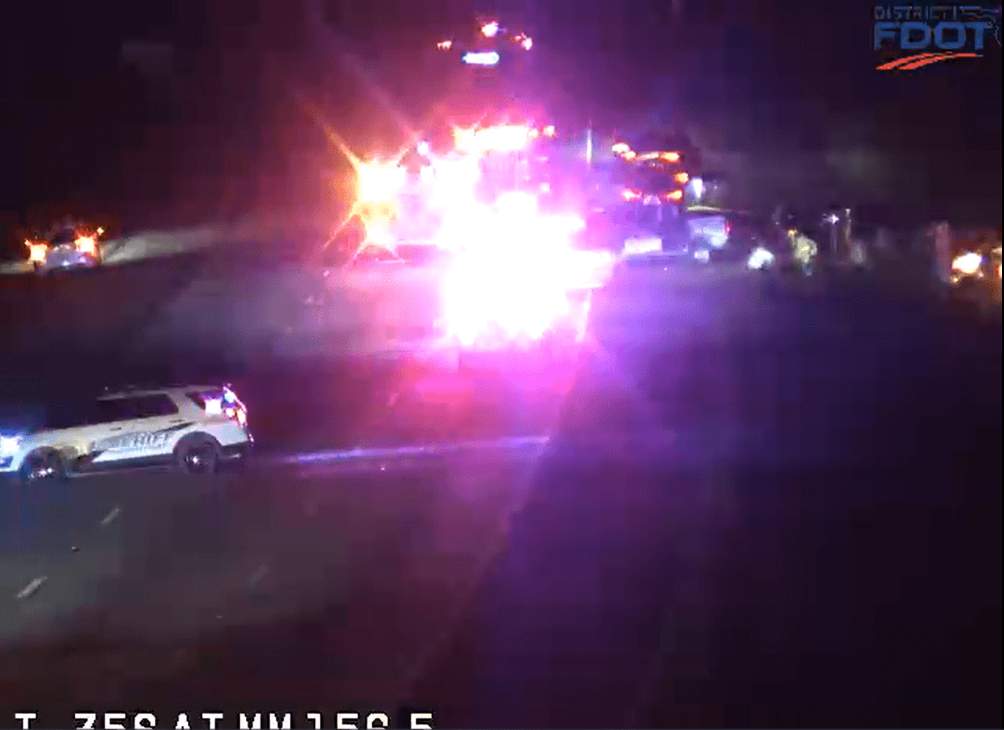 Crash closes I-75 southbound in Charlotte County