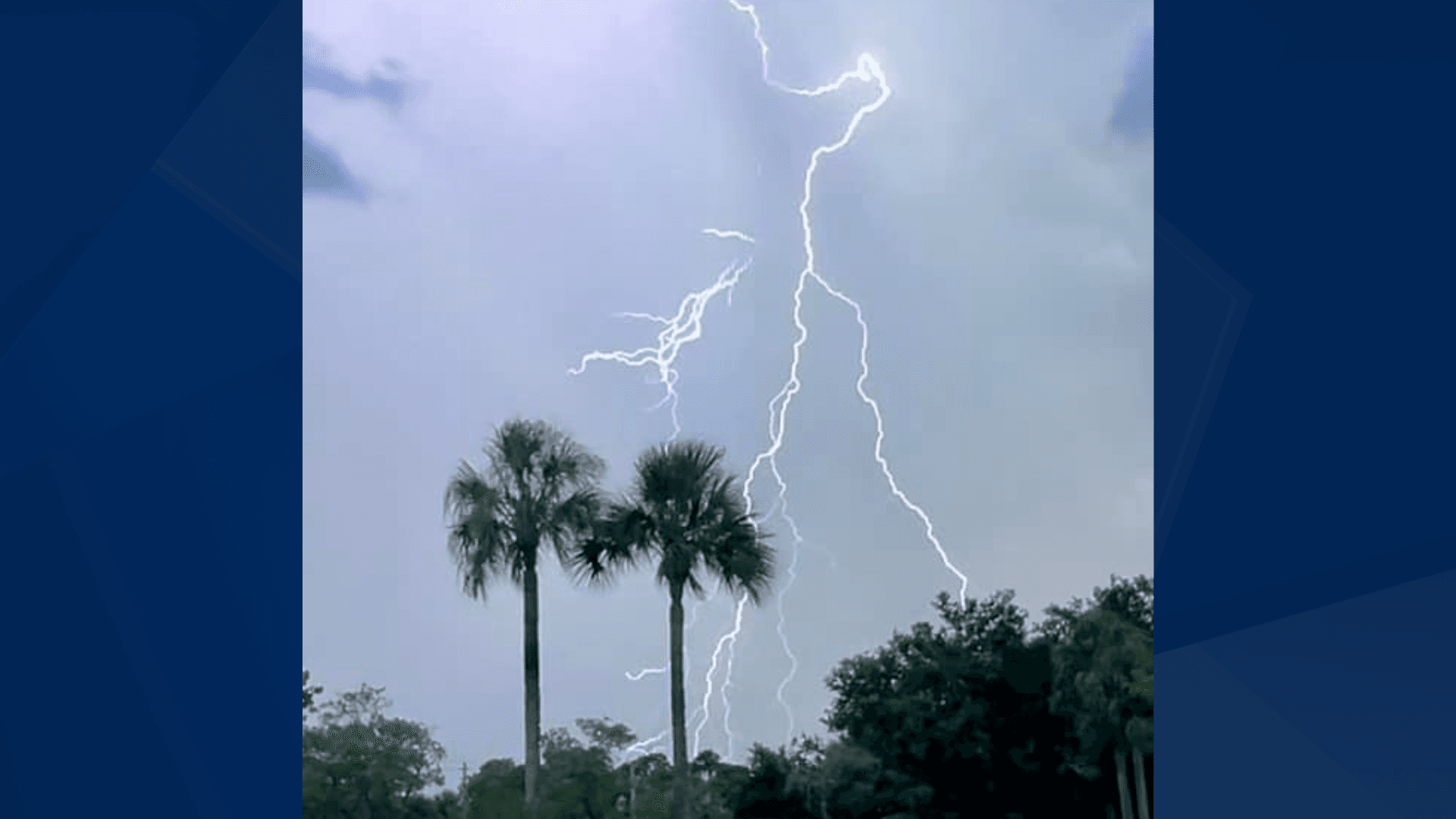 Severe Thunderstorms Warning issued for Glades County Sunday night