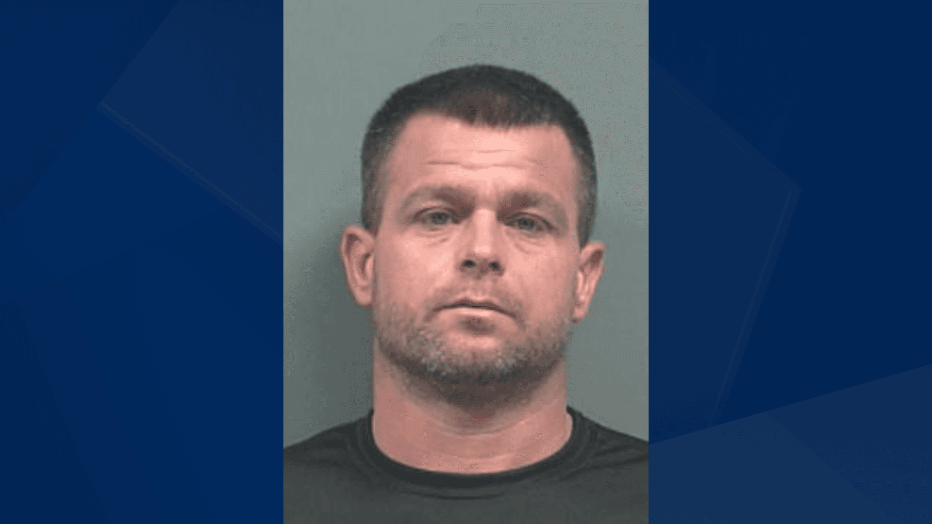 Lehigh Acres man on the run after missing court on DUI charges